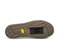 Den neuen Allrounder von Fizik gibt es in einer Clip-in-Version mit griffiger Vibramsohle und etwas steiferer Sohle.