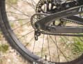 No rear derailleur that can break off, no chain that needs to be lubricated, no more shifting to adjust: The advantages of the Pinion MGU are obvious.