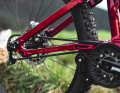 The power is transmitted to the rear wheel via a lubrication-free Gates belt.