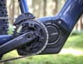 The old E7000 only offers 60 Newton metres and is therefore significantly weaker than the newer Shimano EP6 economy motor, but the E7000 does not rattle downhill.