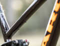 Thanks to the mounting points, accessories can be attached under the top tube.