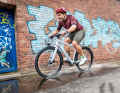 Belt drive and gearbox are the combination that is least bothered by water and dirt - ideal for the "daily driver"!