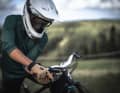 The range also includes particularly robust models fitted with D3O protectors, designed for use in enduro and bike park riding.