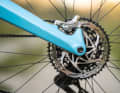 At 180 millimetres, the disc on the rear wheel is relatively small.