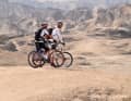 Nah und fern auf Entdeckerreise: Bis nach Namibia (Bild) und auf die chinesische Mauer hat ihr Pioniergeist die Hinterländer Mountainbiker geführt.