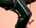Integration aid: The cables flow into the frame under the adjustable stem of the Bergamont.
