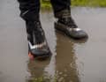 The click and flat shoes for bad weather have a membrane with increased waterproofness and Boa fasteners