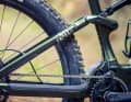 Extensive chainstay and seatstay protection should prevent rattling downhill. At 451 millimetres, the chainstays are not very short for a light e-MTB.