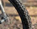 The Butcher Grid Trail in the softer T9 compound was convincing as a front tyre in almost any terrain, only in mud did the tyre clog up quickly and lack traction.