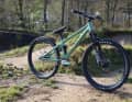 We rarely test a slopestyle full-susser. Can the Canyon Stitched 720 still convince us?