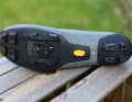 Unter der effizienten Carbon-Sohle geben Elemente aus Vibram-Gummi den Canyon Schuhe Grip auch abseits des Bikes.