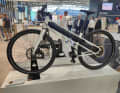 Aximo ist eine Tochter der deutschen Hirschvogel Gruppe - ein international arbeitender Automobilzulieferer. Sie zeigte dieses E-Bike.