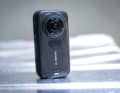 Eine Kamera, drei Perspektiven: Die Insta360 X6 nimmt 360°-Clips, POV-Perspektiven und Fotos mit bis zu 120 Megapixel auf.