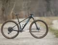 Das Stoll Nextgen 29 mit Carbonrahmen will der neue Star am Kinderbike-Himmel werden.