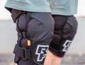 No slide plate, but robust, abrasion-resistant fabric over the knee