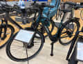 KTM frischt das City-E-Bike Macina Superbelt 10 Di2 fürs Jahr 2027 etwas auf.