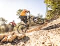 With its enormous power, the Avinox motor flies with bike and rider effortlessly over even the most difficult obstacles.