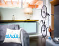 The bicycle as part of the home furnishings may take some getting used to, but it is the solution when it comes to theft protection and quick access.