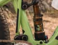The upright damper is intended to enable more progressive kinematics