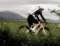 Die Kollektion soll den Arbeitsweg mit leichter Ausrüstung aus dem Bikepacking-Bereich verbinden.