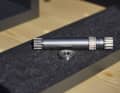 A titanium axle and ceramic bearings make the Performance CX-R 100 grams lighter than the classic CX.