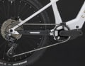 The Shimano Cues gears (10-speed) help you to make flexible progress.