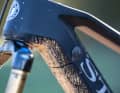 Der Shimano-Akku mit 500 Wattstunden ist mit einem Schloß gesichert und kann schnell und einfach nach vorne herausgeklappt werden.