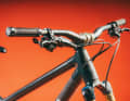 Atherton AM 130.X: Outstanding ease of maintenance: All cables inside the frame run through guide tubes.
