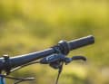 Pleasing to the eye and easy to operate: The Twistloc remote offers a refreshing change from the conventional remote levers. However, we would have liked to be able to tighten the fork and shock at the same time using the twist grip.
