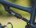 Even with the Brain system switched off, the rear suspension of the Specialized race bike works extremely efficiently.