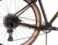 Geschaltet wird mit der NX-Einsteiger-Schaltgruppe von Sram.