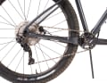 The biggest point of criticism: The range of the 10-speed drivetrain is too narrow. Despite the small 30 t chainring, the bike lacks an easy climbing gear.