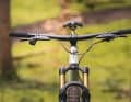 Flat command centre: The Specialized Eoic EEvo Pro handles with a lot of pressure on the front thanks to the low-rise carbon handlebars.