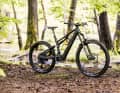 Bosch provided us with a prototype from a major German manufacturer for the test. With a permanently installed battery and high-quality, solid components, the bike weighs in at 18.3 kilograms.