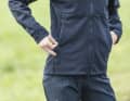 The slit pockets provide space for accessories or warm your hands