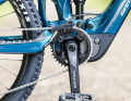 FLOP: Gear ratios If you want to ride long tours with less motor power and a small battery, you need a suitable gear ratio. Unfortunately, hardly any bike has this available. Giant (36 tooth chainring) and Conway (max. 50 teeth at the rear, 34 at the front) in particular miss the mark.