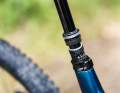 With Giant and Canyon, the dropper post stroke can even be adjusted to adapt the post perfectly to the rider.