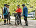 How great is the added value of ABS on an e-bike in practice? Together with test editor Adrian Kaether, the reader testers were able to form their own opinion at our trail camp.