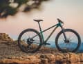 With 120 millimetres of travel and modern geometry, the new Mondraker Chrono DC should cut a fine figure in any terrain.