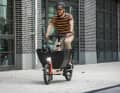 The Long-John is characterised by its high load-bearing capacity and dynamic handling characteristics.