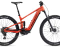 Giant Stance E+ 1 (4499 Euro): Syndrive Sport 2 Motor (75 Nm), 625 Wh, Rockshox/SR-Suntour-Fahrwerk und die haltbare Deore Linkglide Schaltung von Shimano (10-fach).