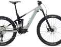 The entry-level model Intrigue X Elite 3 comes with an aluminium rear triangle and without the magnesium motor, but also costs just € 5499.