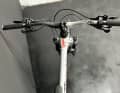In the prototype, the connecting parts are still made of aluminium. In series production, parts of the Nize children's full-suspension bike will be made of titanium. Either way, the 3D printer will be used on the 24-inch bike from the direct mail order company.