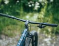 NS Bikes configures the flattest, narrowest and longest front end. This puts pressure on the front wheel on tour.