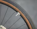 Klassiker an Gravelbikes im Einstiegssegment: der Schwalbe G-One Performance Line in 45 mm Breite.