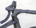 Wie aus einem Gus: Das One-Piece-Cockpit aus Carbon.