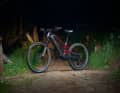 Olympia Hammer: 170 mm // 29/27,5 Zoll // Oli Edge Motor (90Nm) // 900 Wattstunden.