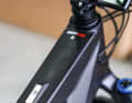 This slider can be used to adjust the spring preload of the system.