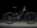 Tief und flach: Das neue Orbea Wild LT reiht sich nahtlos in die Gravity-Riege der Spanier ein.