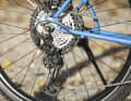 The wide-ratio XT drivetrain offers plenty of range and small climbing gears.